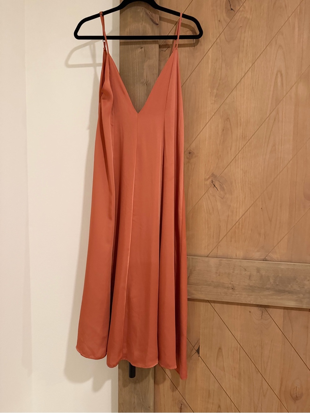 RESA Terracotta Slip Midi Dress with V-Neck and Spaghetti Straps
